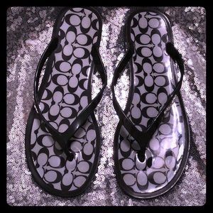 Coach flip flops